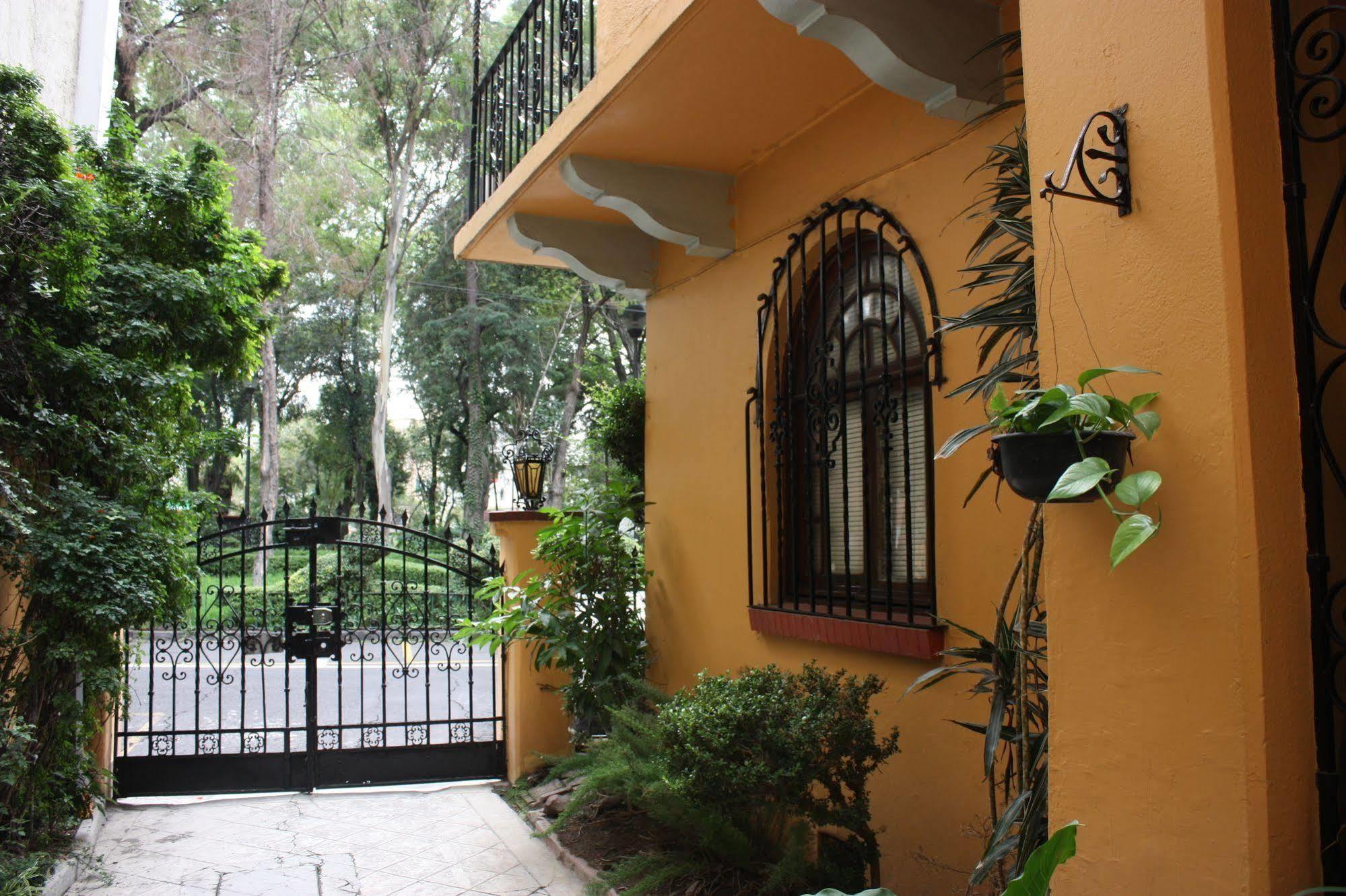 Bed and Breakfast La Querencia Df Мехіко Екстер'єр фото